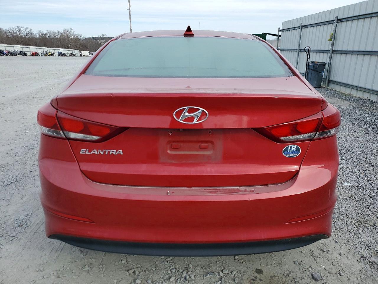 2017 HYUNDAI ELANTRA SE photo 6