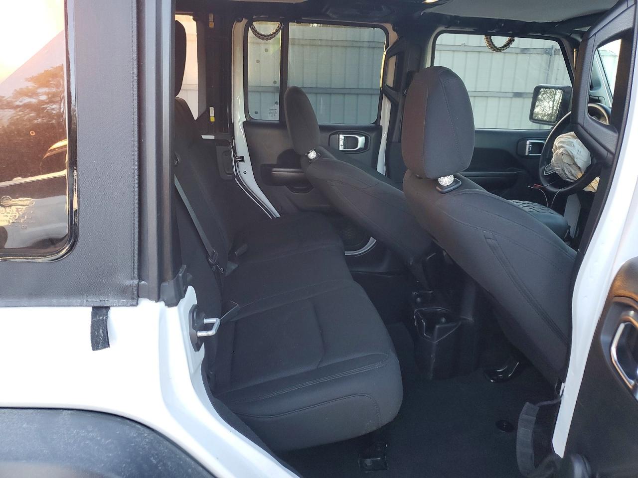 2018 JEEP WRANGLER UNLIMITED SPORT photo 11