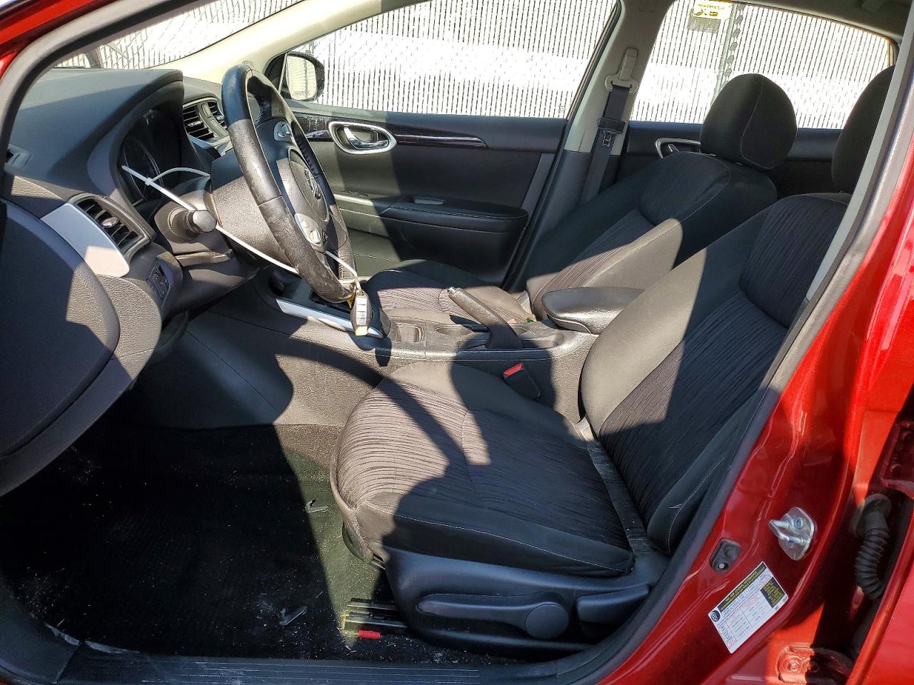 2019 NISSAN SENTRA S photo 7
