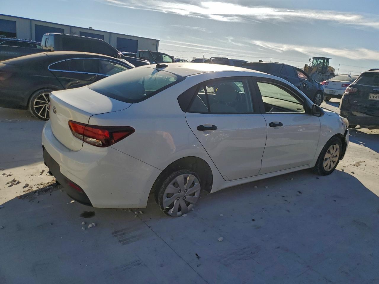 2018 KIA RIO LX photo 5