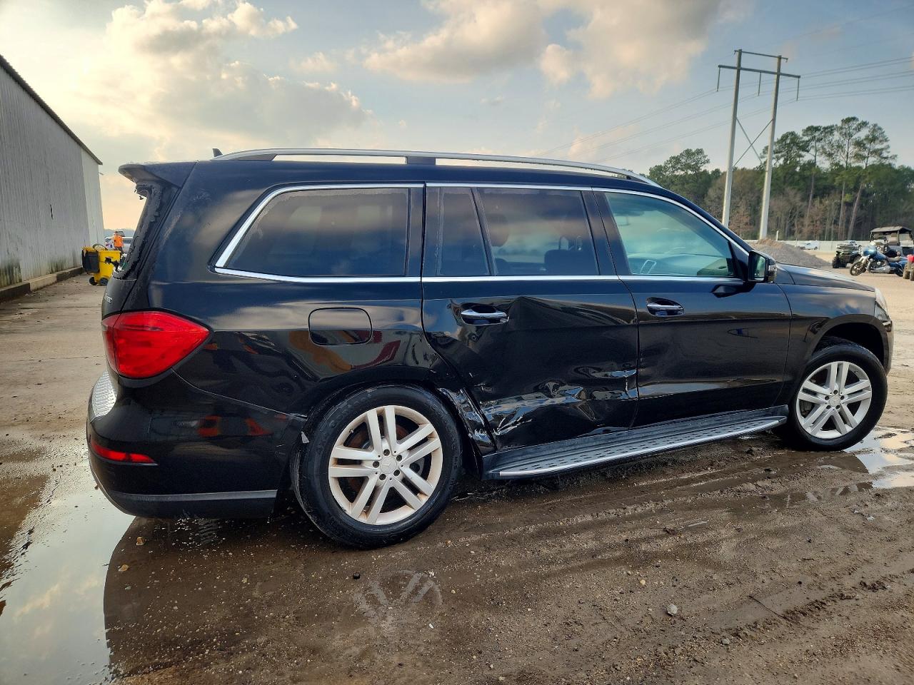 2014 MERCEDES-BENZ GL 450 4MATIC photo 3