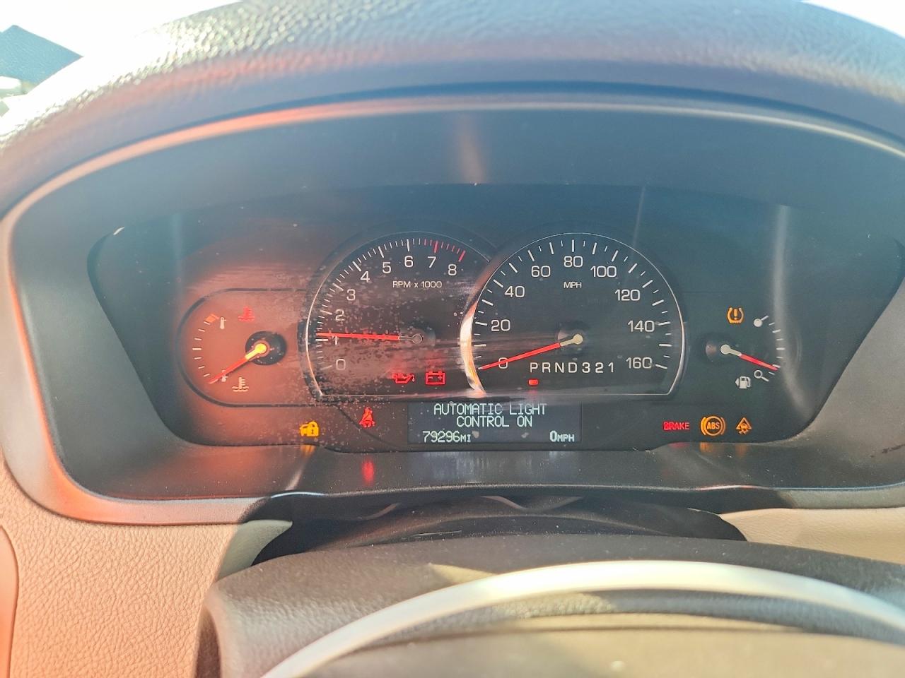 2009 CADILLAC DTS photo 9