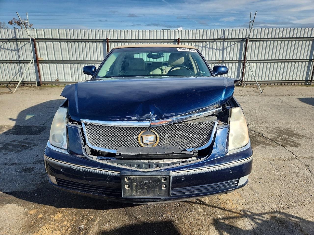 2009 CADILLAC DTS photo 5