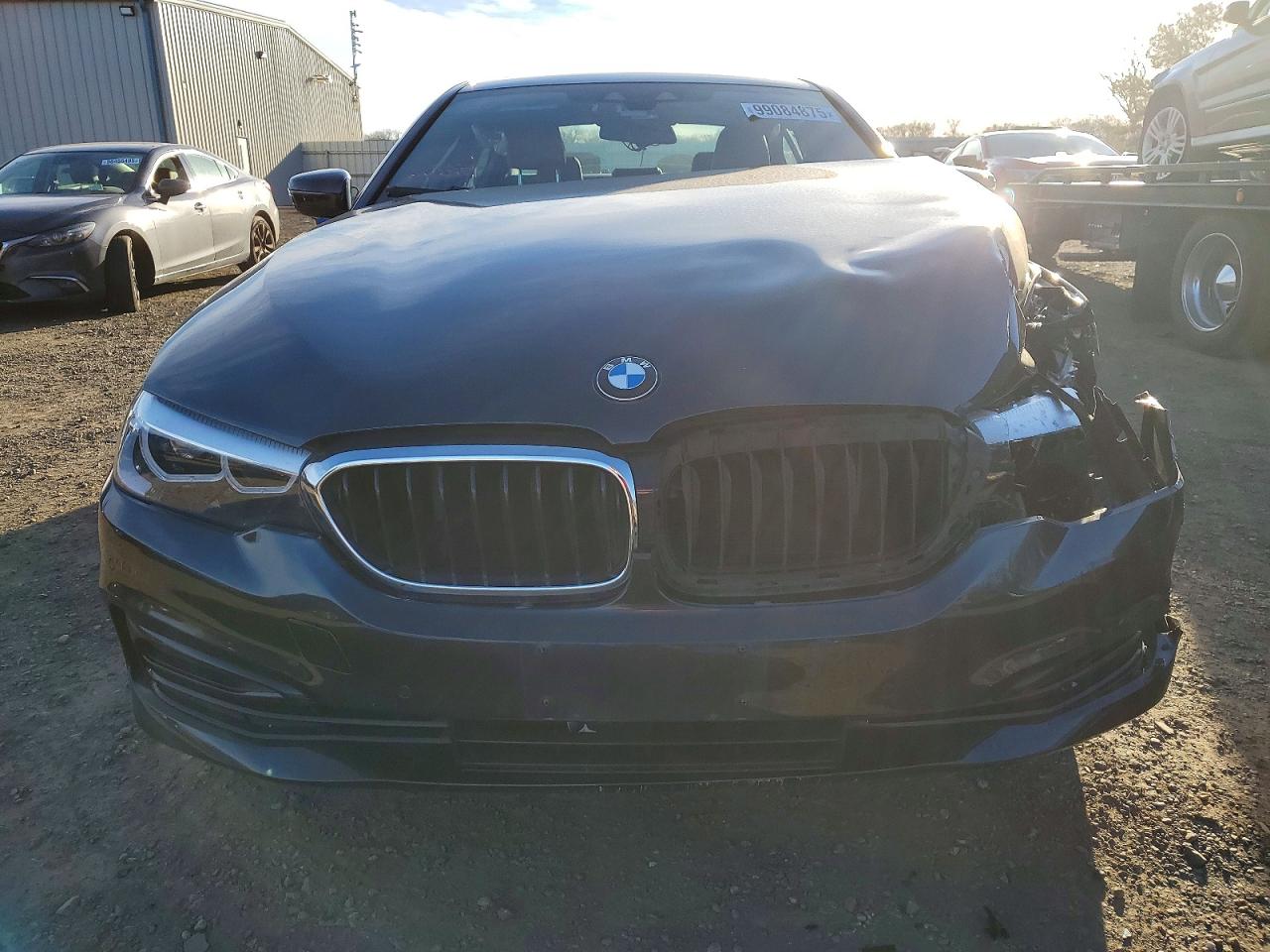 2019 BMW 530 XI photo 11
