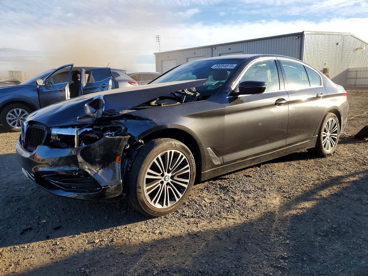 2019 BMW 530