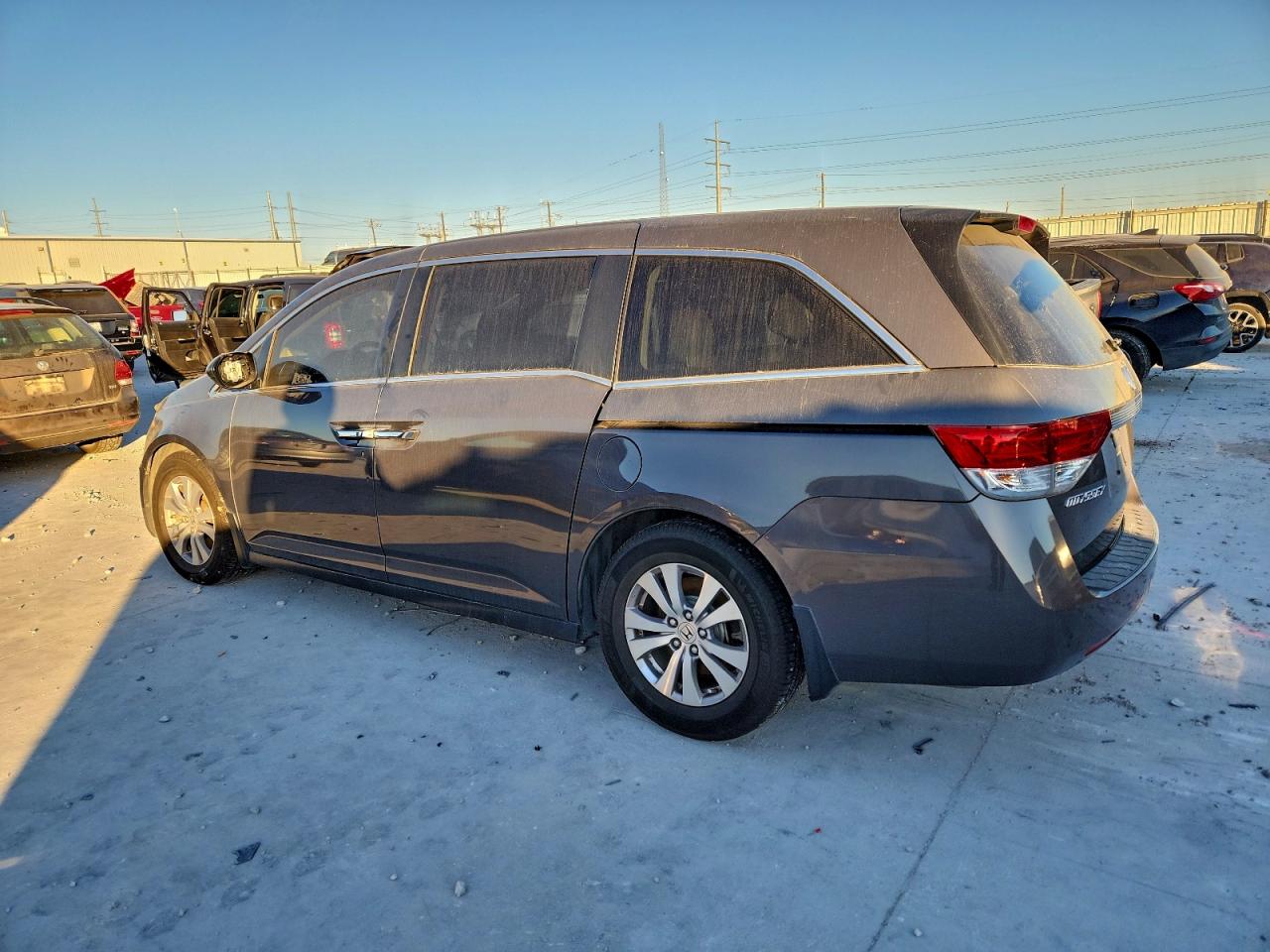 2016 HONDA ODYSSEY EXL photo 2