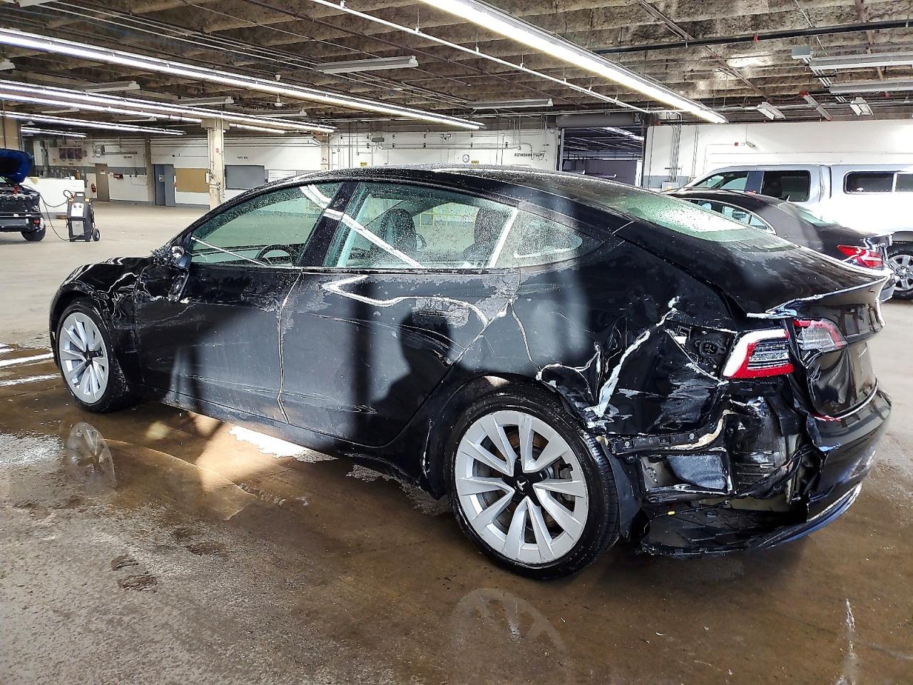 2022 TESLA MODEL 3 photo 2