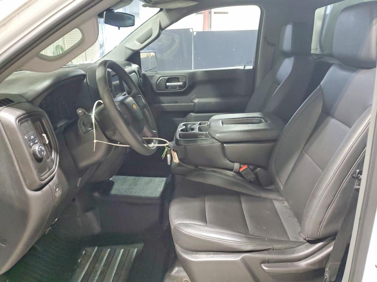 2023 CHEVROLET SILVERADO C1500 photo 7