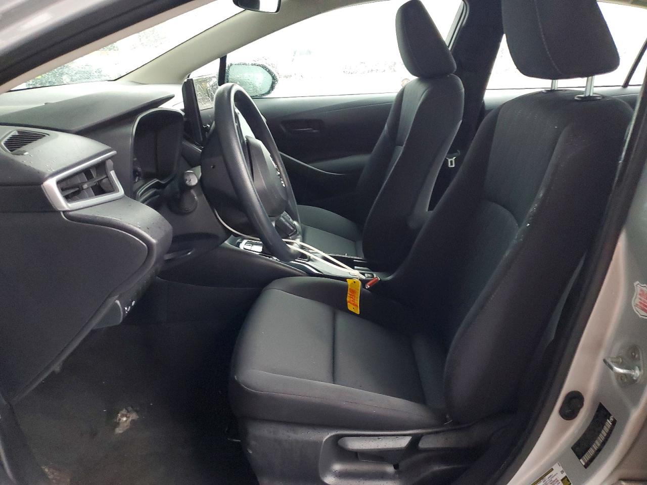 2024 TOYOTA COROLLA LE photo 7