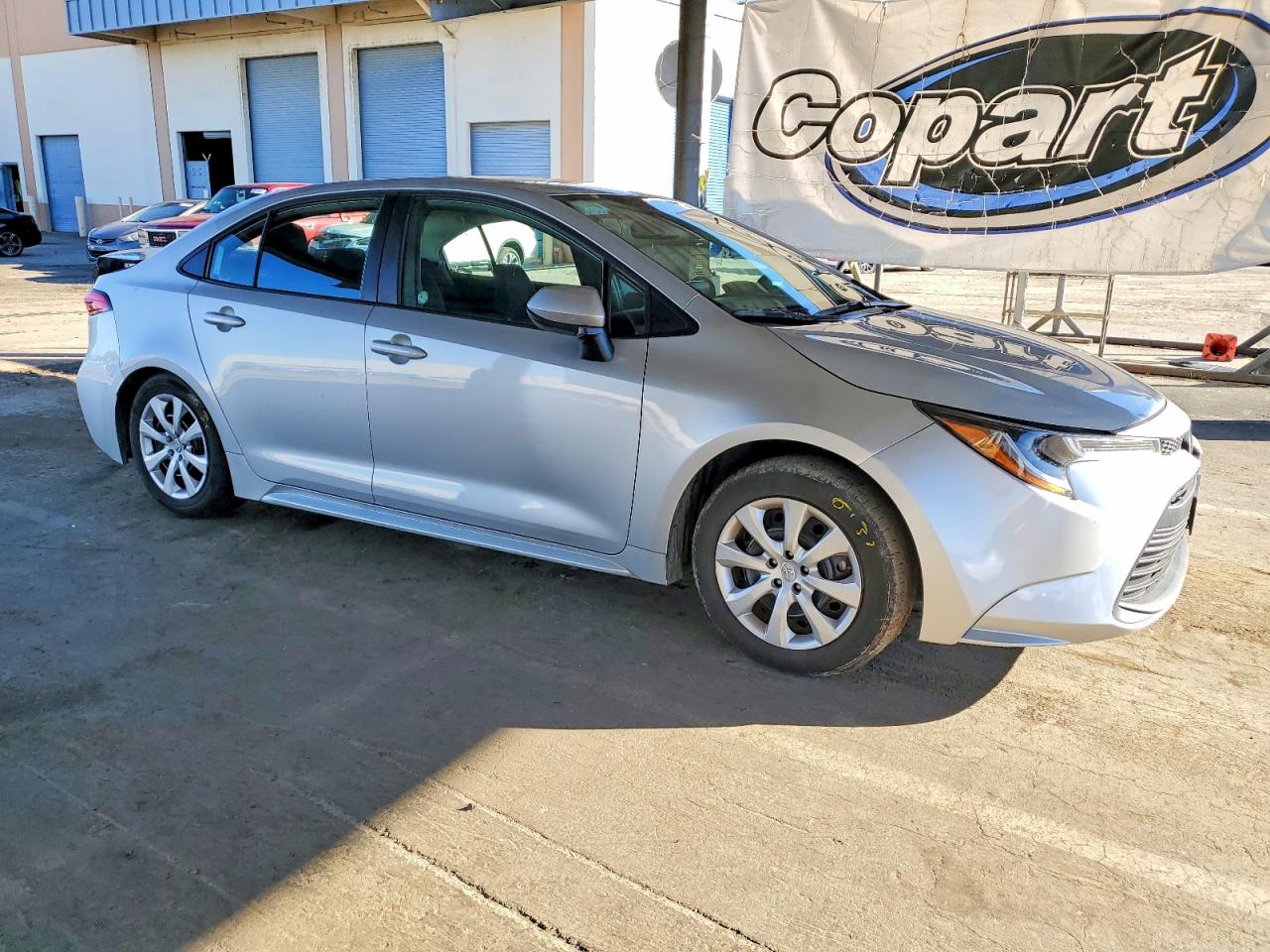 2024 TOYOTA COROLLA LE photo 4