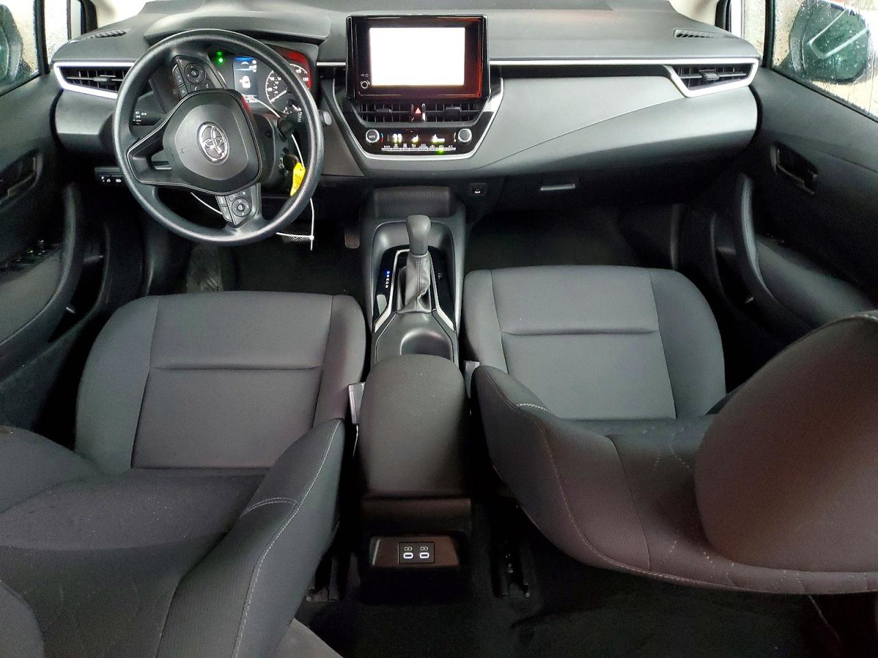 2024 TOYOTA COROLLA LE photo 8