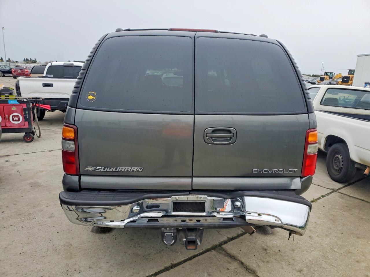 2001 CHEVROLET SUBURBAN K2500 photo 6