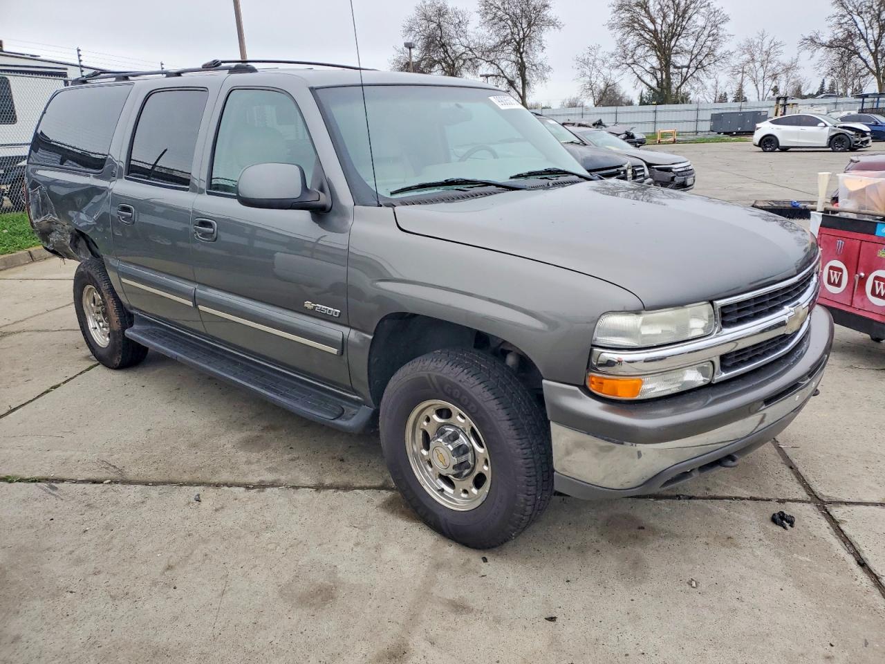 2001 CHEVROLET SUBURBAN K2500 photo 4