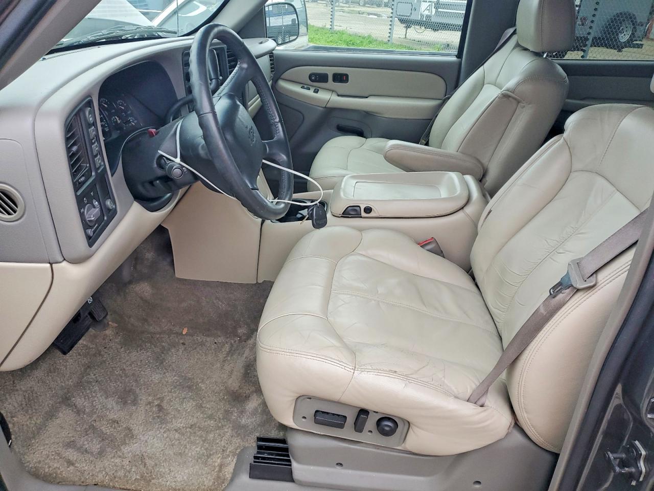 2001 CHEVROLET SUBURBAN K2500 photo 7