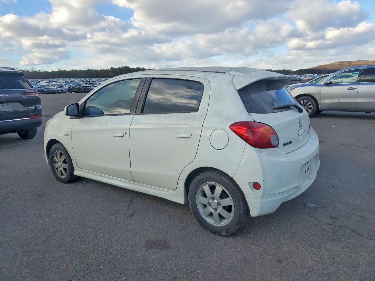 2014 MITSUBISHI MIRAGE ES photo 2