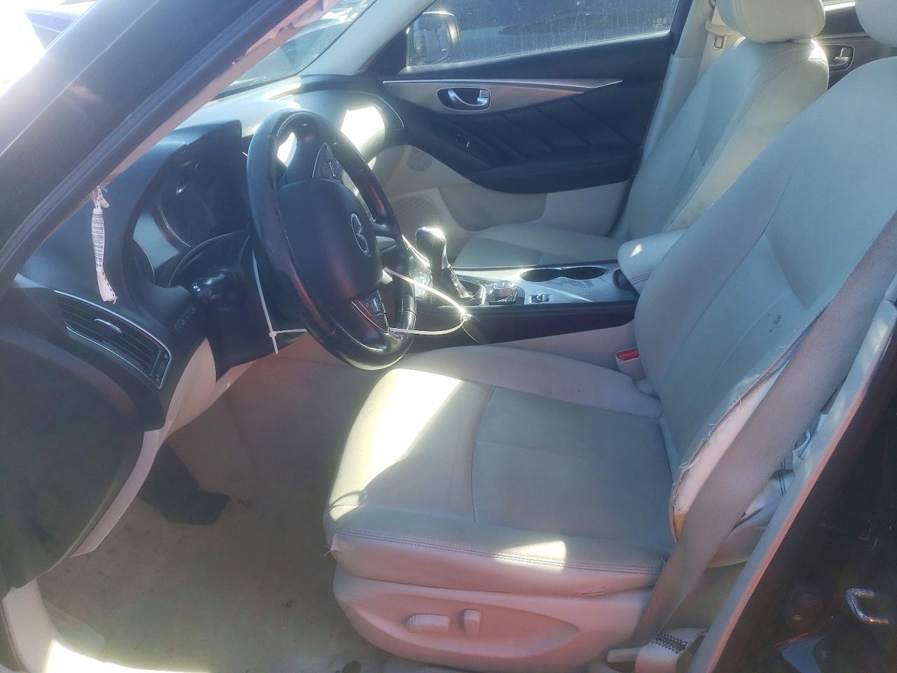 2015 INFINITI Q50 BASE photo 7
