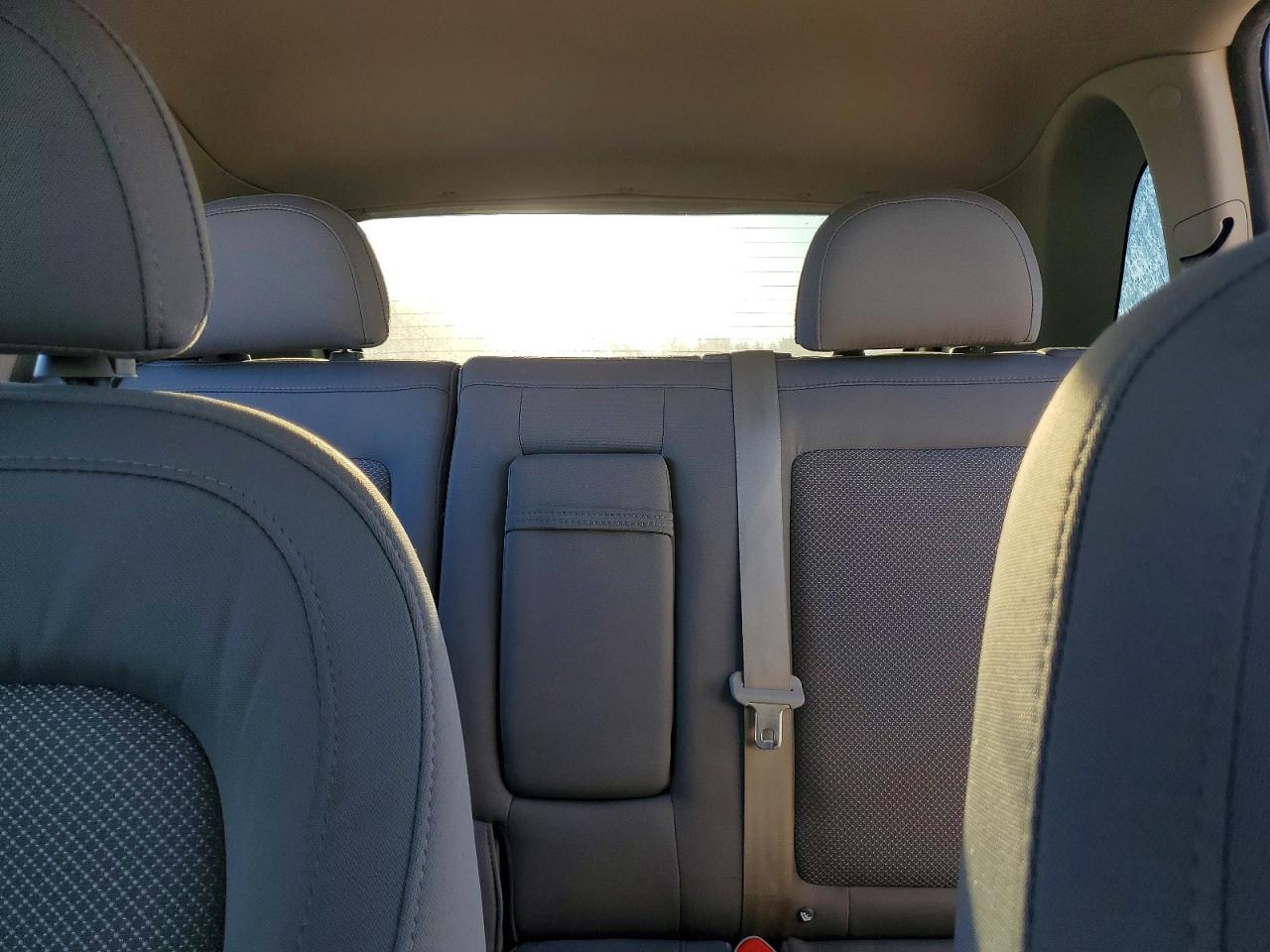 2008 SATURN VUE XR photo 10