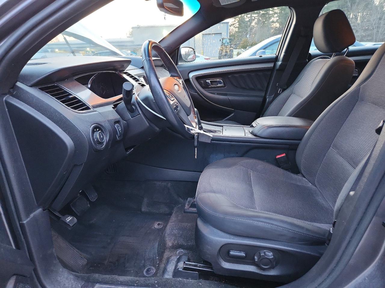 2014 FORD TAURUS SEL photo 7