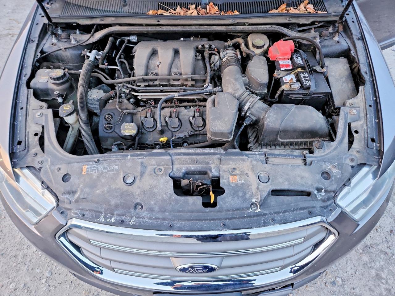 2014 FORD TAURUS SEL photo 11