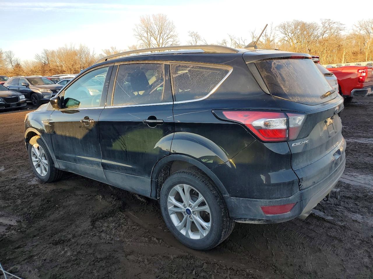 2018 FORD ESCAPE SE photo 2