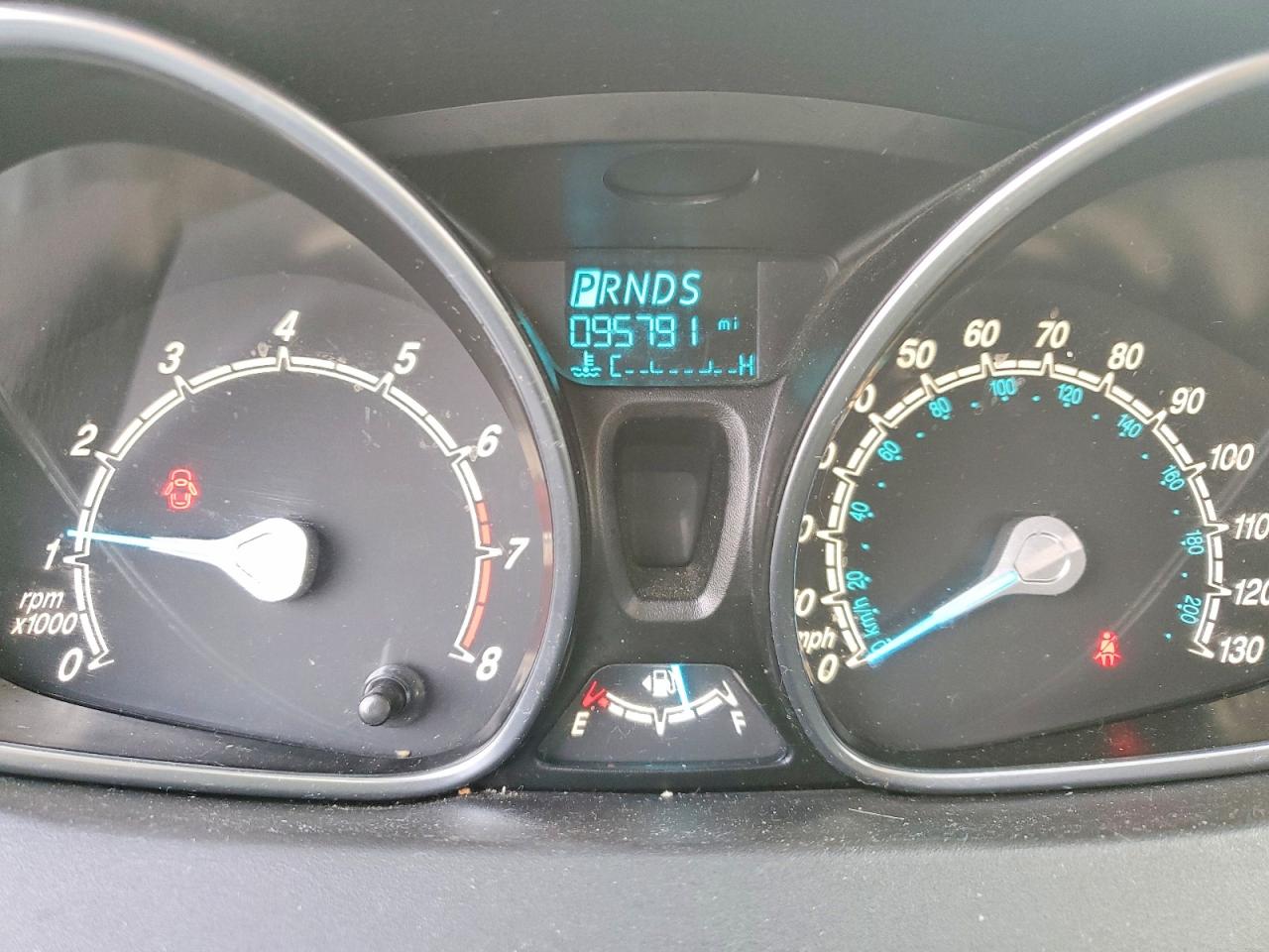 2019 FORD FIESTA SE photo 9