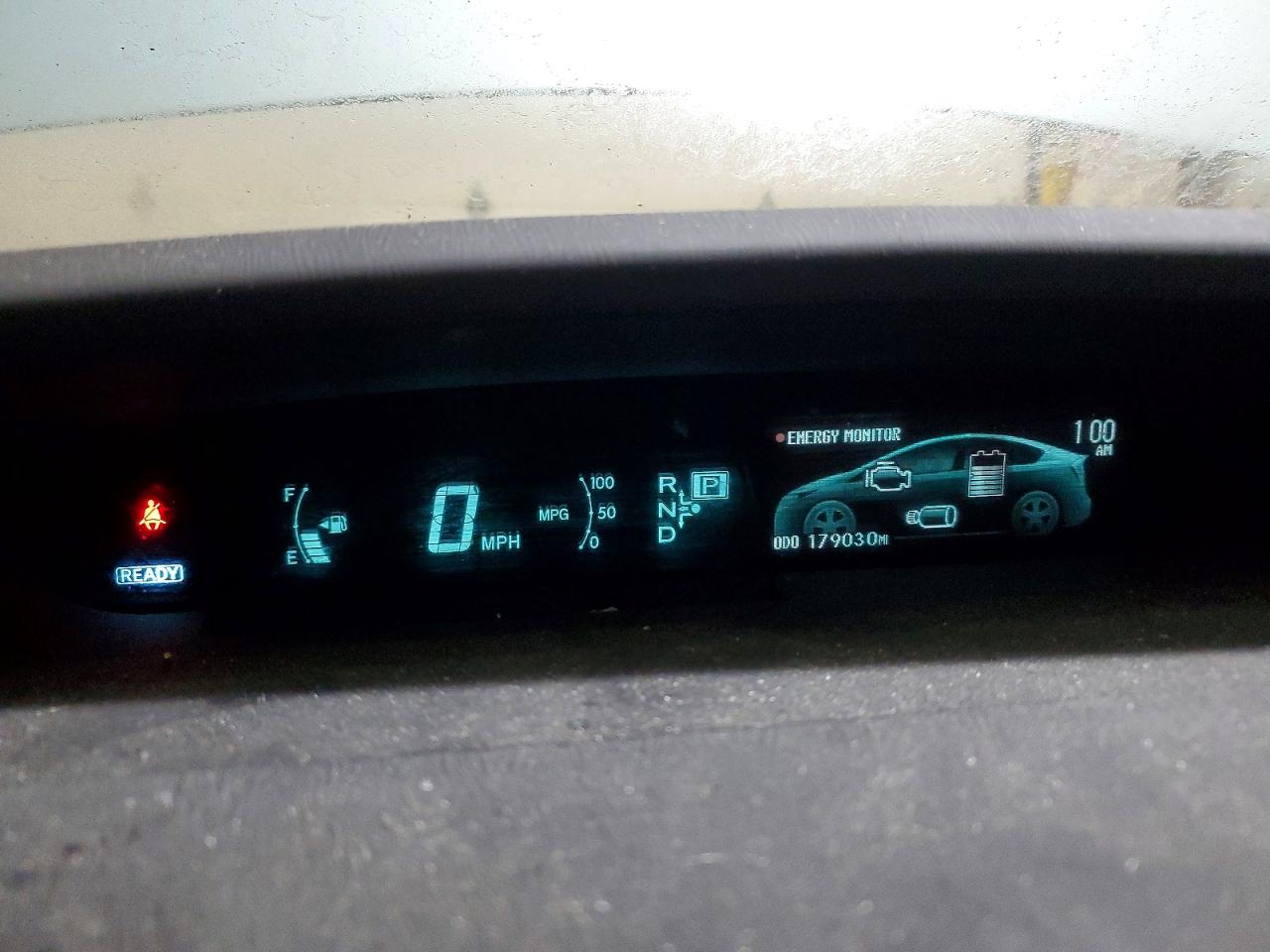 2015 TOYOTA PRIUS photo 9