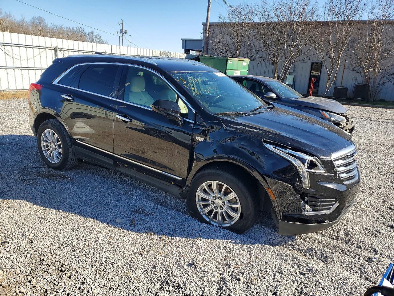 2017 CADILLAC XT5 photo 4