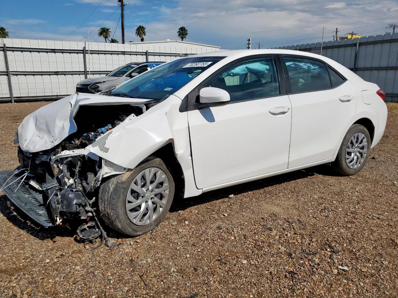 2017 TOYOTA COROLLA