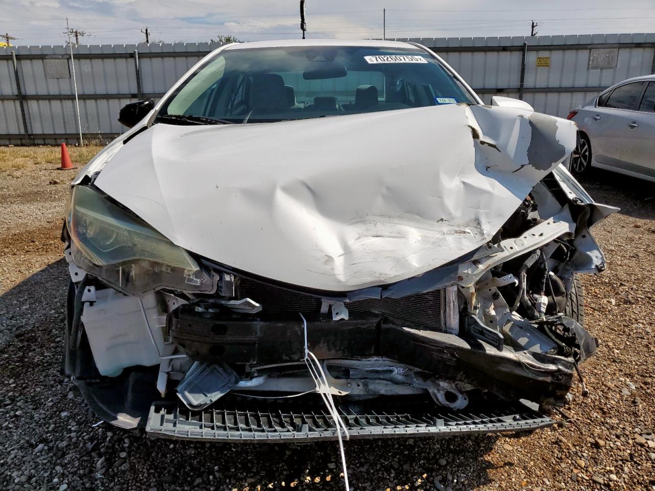 2017 TOYOTA COROLLA L photo 9