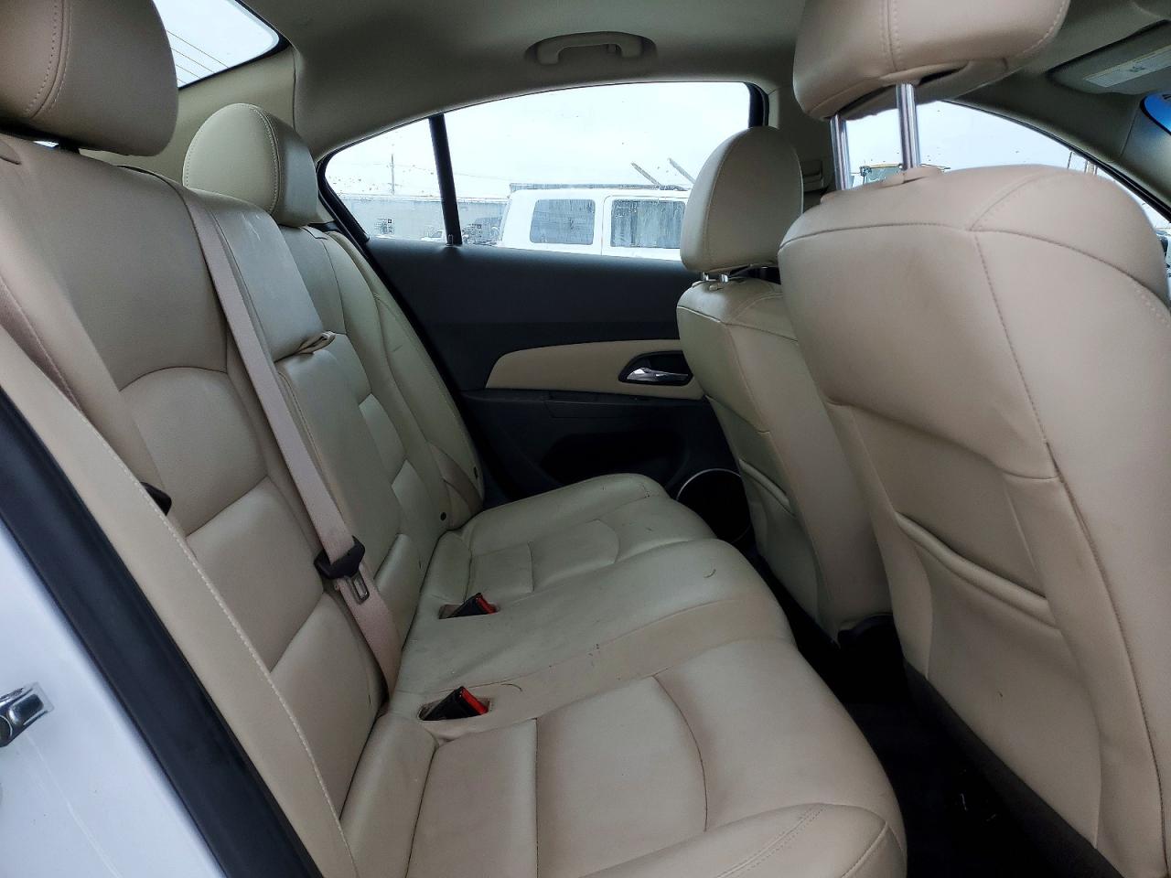 2016 CHEVROLET CRUZE LIMITED LT photo 10