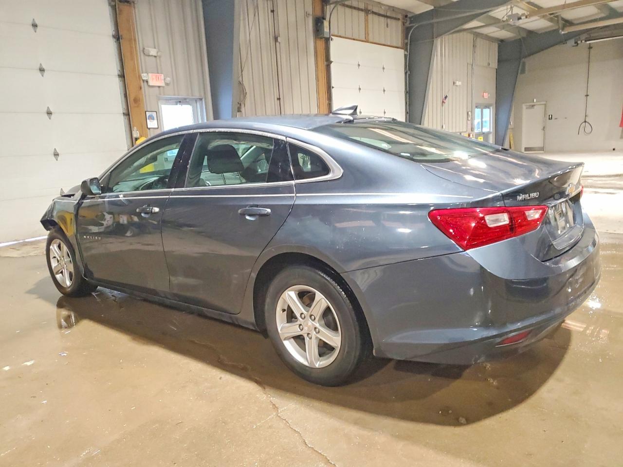 2021 CHEVROLET MALIBU LS photo 2