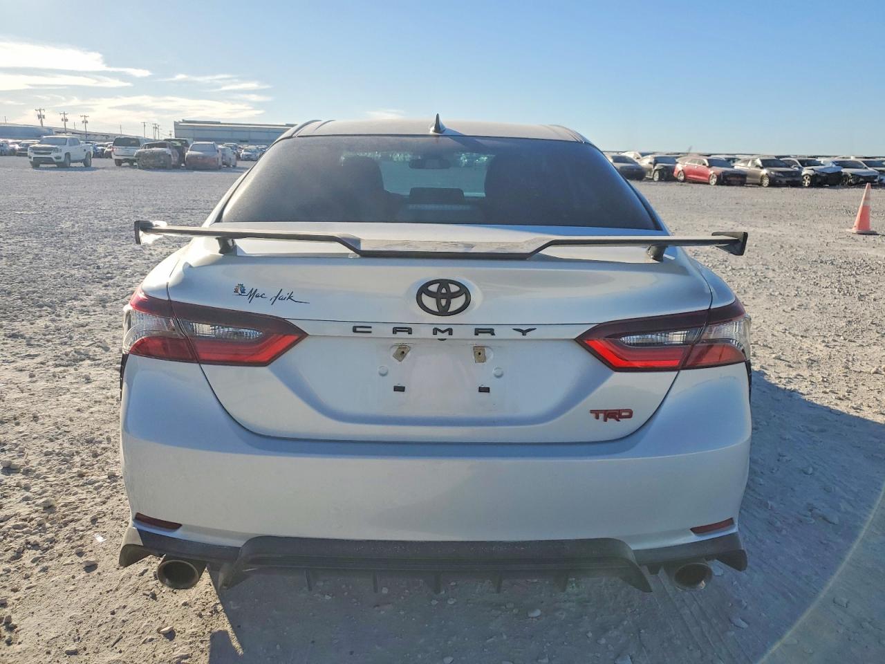 2021 TOYOTA CAMRY TRD photo 6