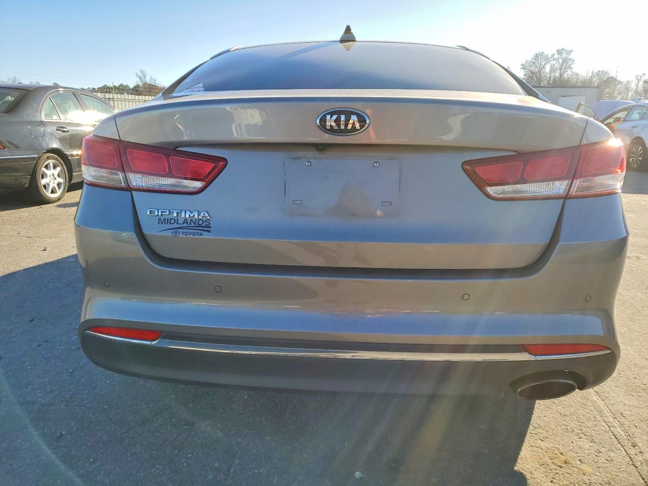 2018 KIA OPTIMA LX photo 6