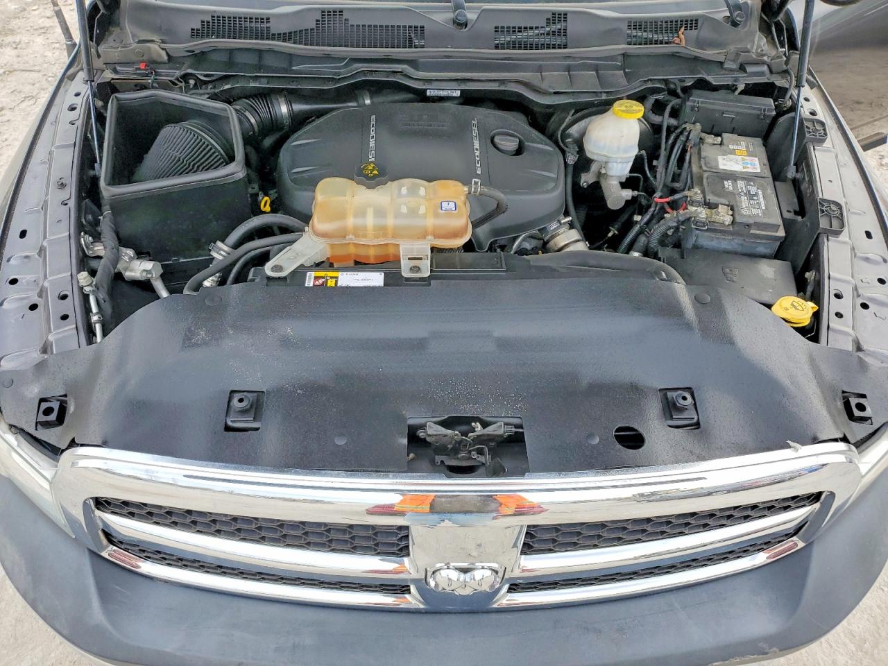 2018 RAM 1500 ST photo 21