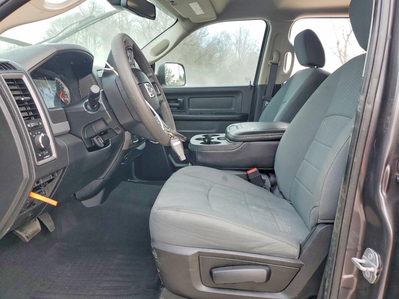 2018 RAM 1500 ST photo 13