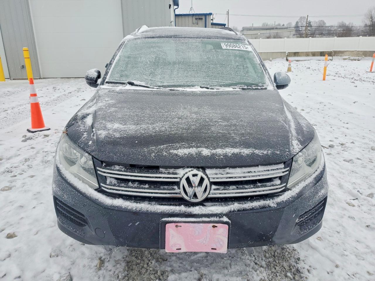 2017 VOLKSWAGEN TIGUAN S photo 5