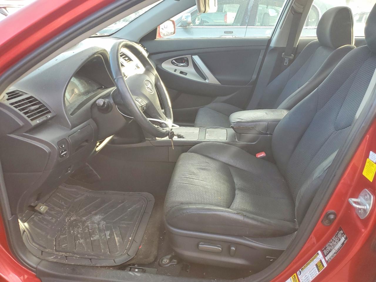 2011 TOYOTA CAMRY BASE photo 7