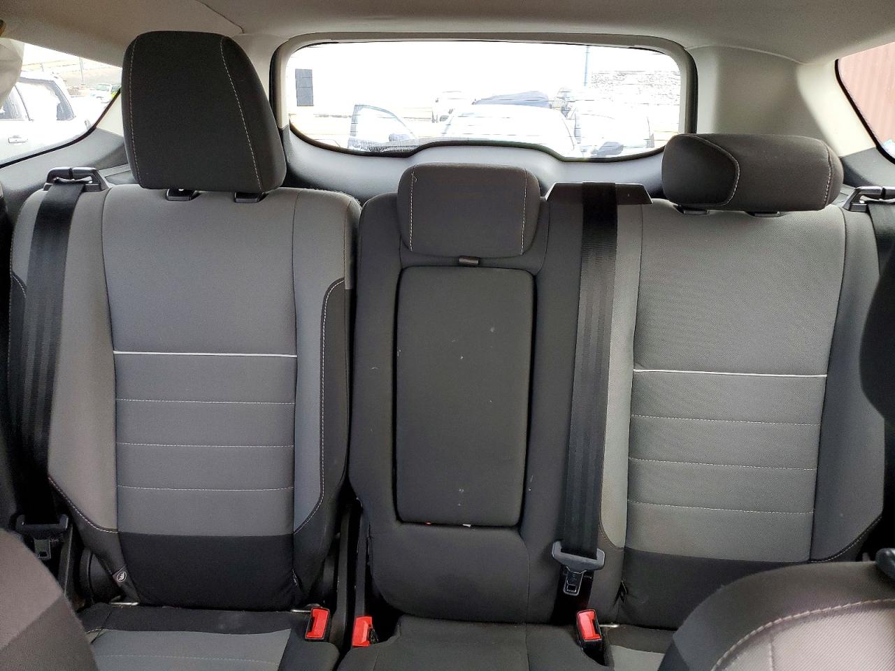 2015 FORD ESCAPE SE photo 10