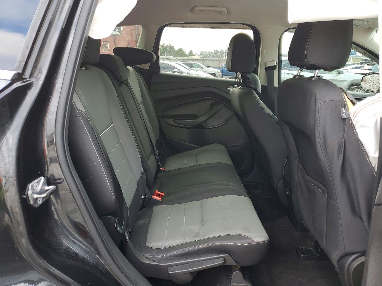 2015 FORD ESCAPE SE photo 11
