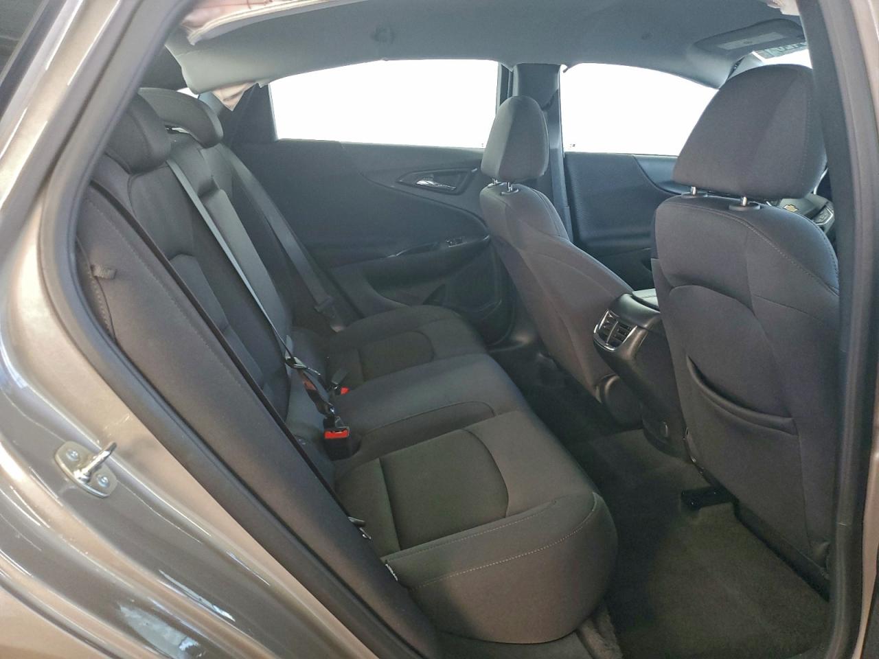 2025 CHEVROLET MALIBU LT photo 10