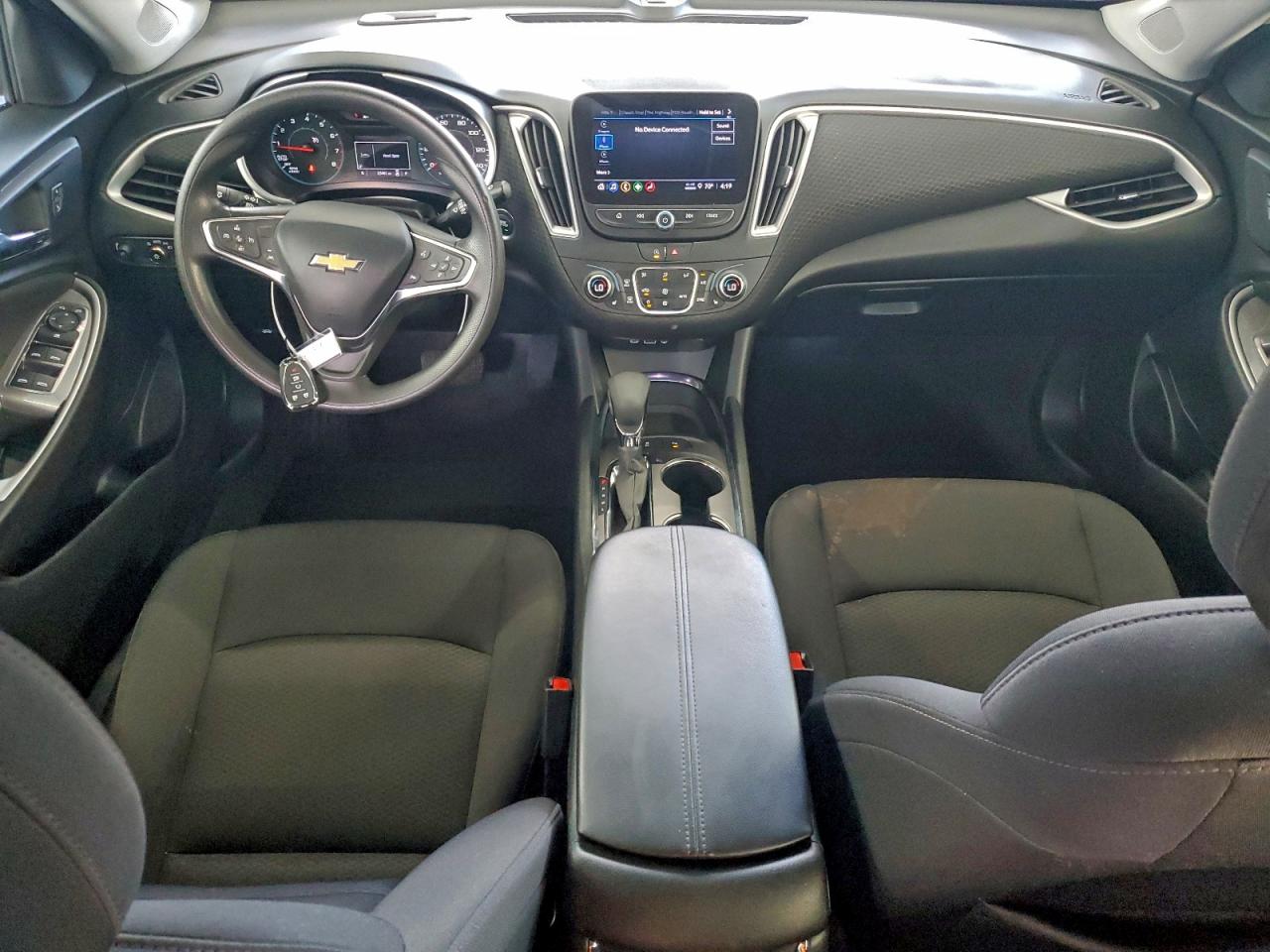 2025 CHEVROLET MALIBU LT photo 8