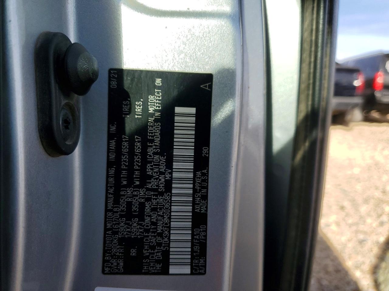 2021 TOYOTA SIENNA LE photo 13