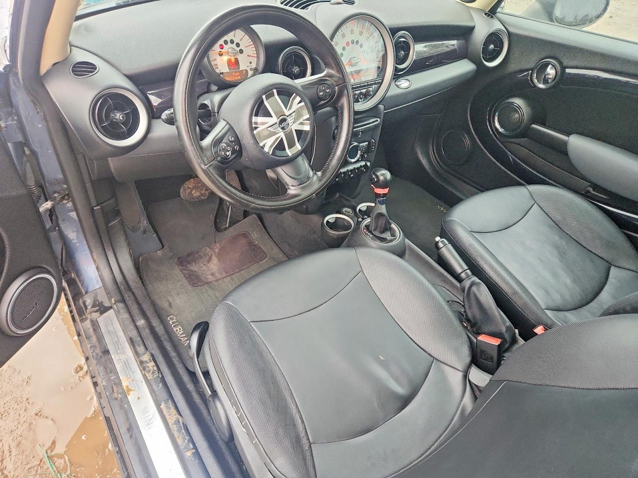 2011 MINI COOPER CLUBMAN photo 8
