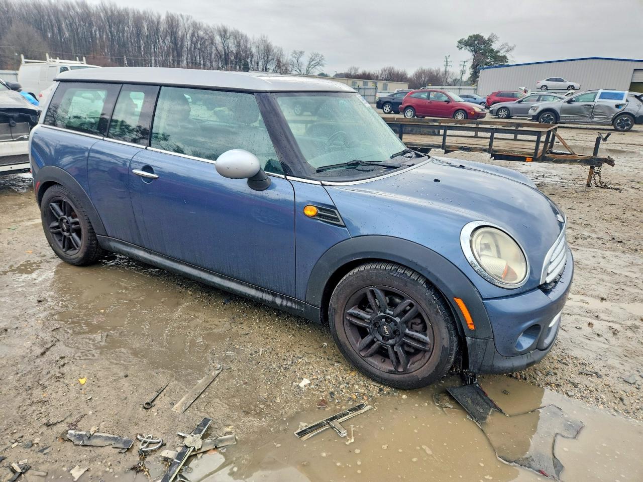 2011 MINI COOPER CLUBMAN photo 4