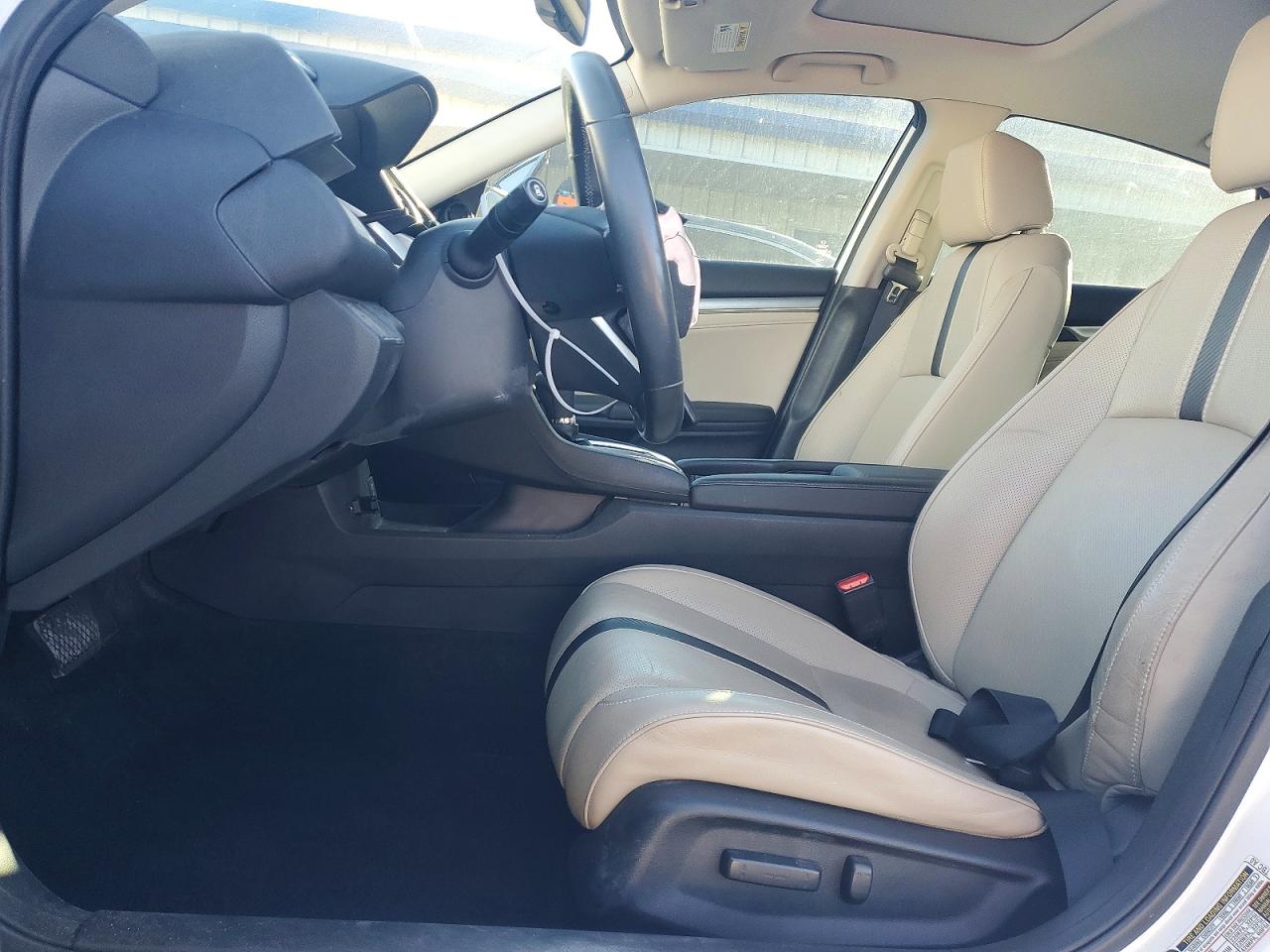 2016 HONDA CIVIC EXL photo 7
