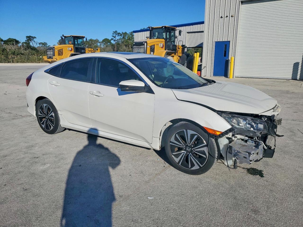 2016 HONDA CIVIC EXL photo 4