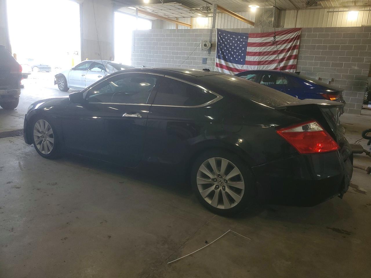 2010 HONDA ACCORD EXL photo 2