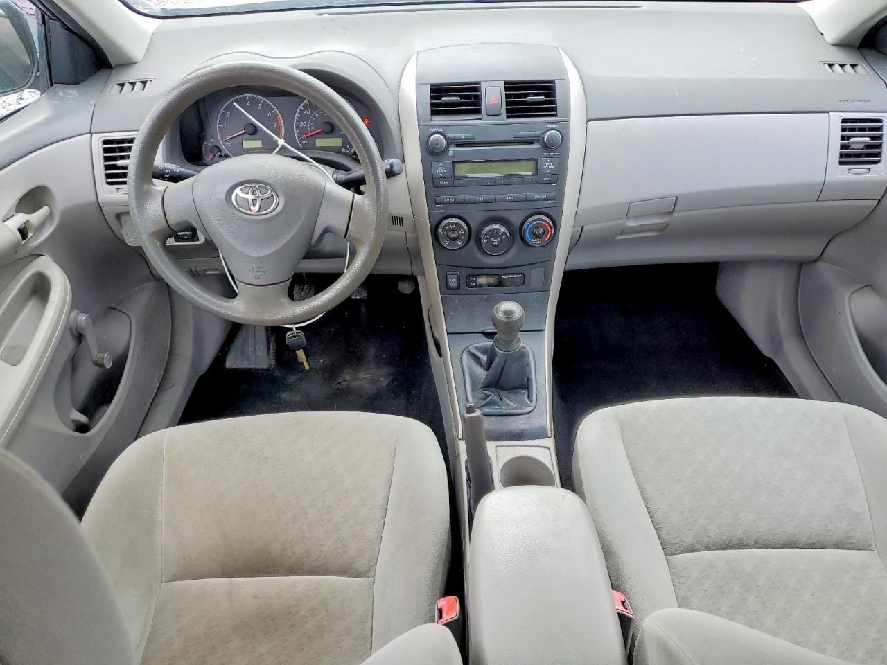 2010 TOYOTA COROLLA BASE photo 22