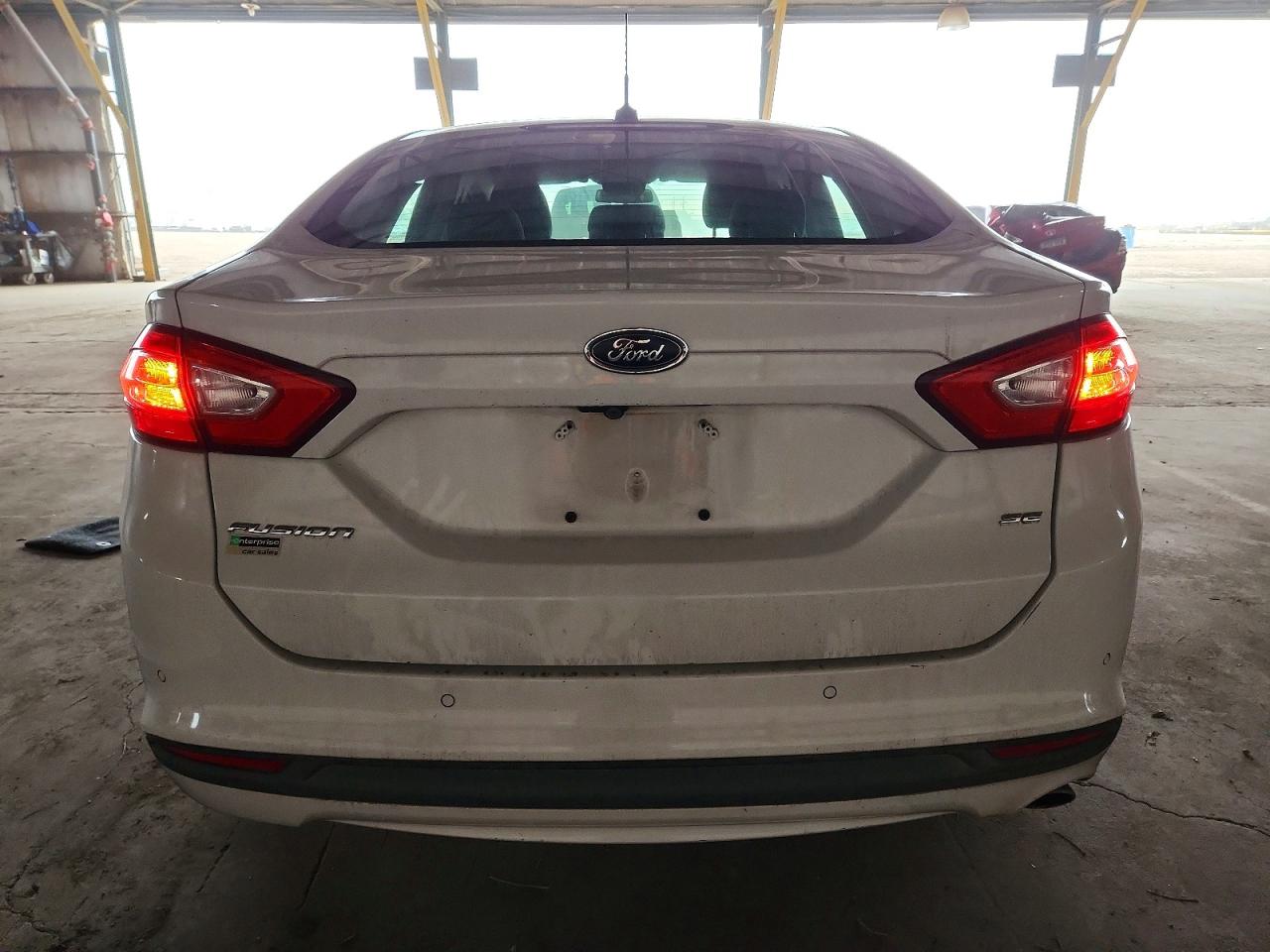 2016 FORD FUSION SE photo 11