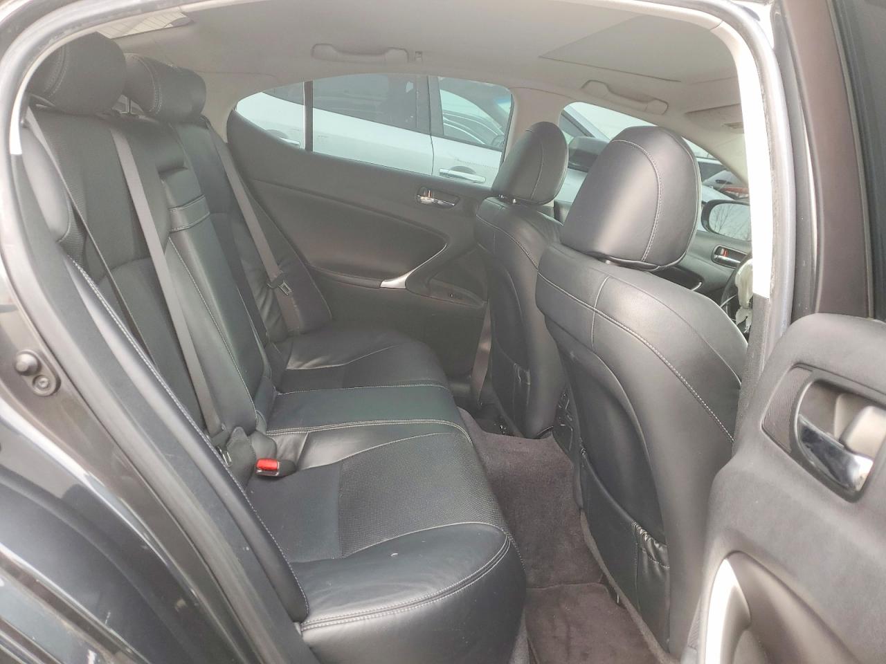 2009 LEXUS IS 250 photo 10